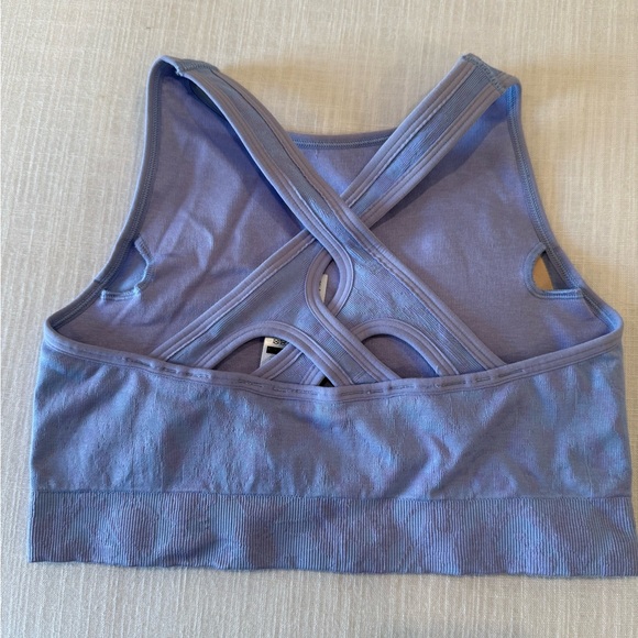 Gymshark
Gymshark Adapt Animal Seamless Sports Bra - Butterfly | Light Blue - Picture 4 of 4